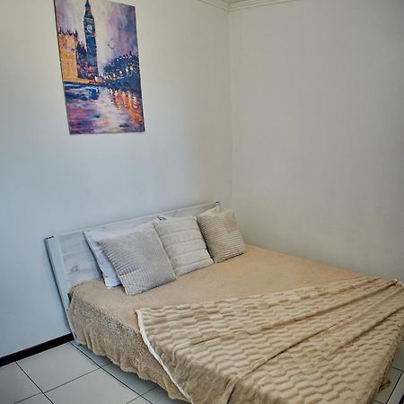 Vacation Home Lubov Camenița Exterior foto