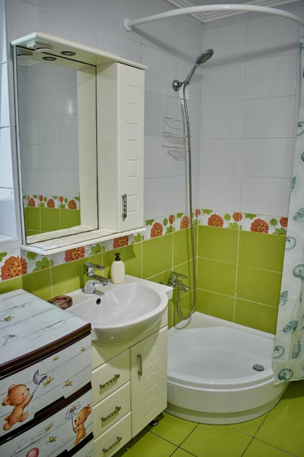 Vacation Home Lubov Camenița Exterior foto