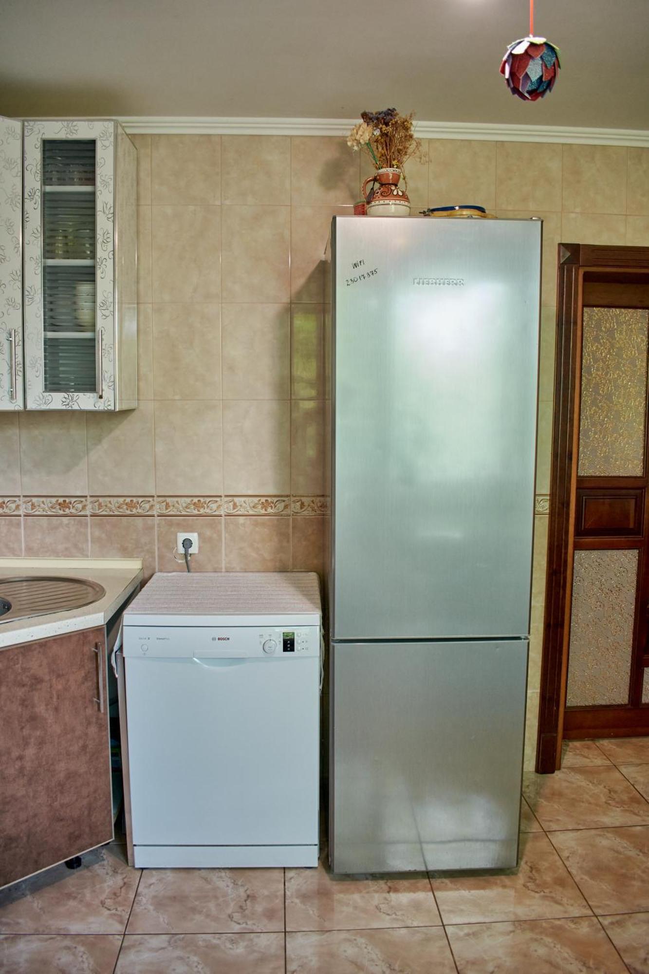 Vacation Home Lubov Camenița Exterior foto
